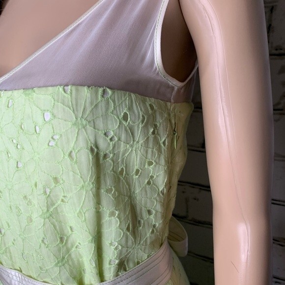 Luca Luca Eyelet Silk Blend Runway Tea Style Dress Size 4 - Picture 5 of 11